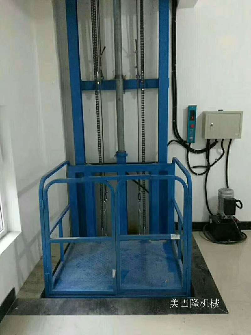 海北单臂导轨式升降机厂家